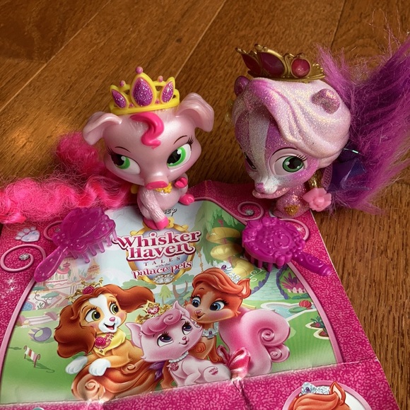 Disney | Toys | Disneys Palace Pet Meadow And Truffles | Poshmark